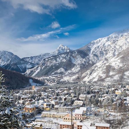 L' Aquila Campo Smith On The Ski Slopes - Happy Rentals Bardonecchia Bagian luar foto