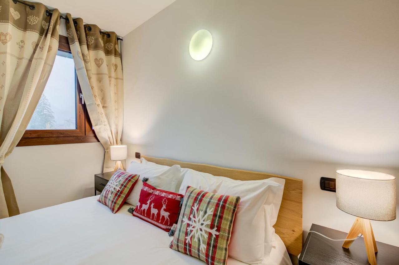 L' Aquila Campo Smith On The Ski Slopes - Happy Rentals Bardonecchia Bagian luar foto